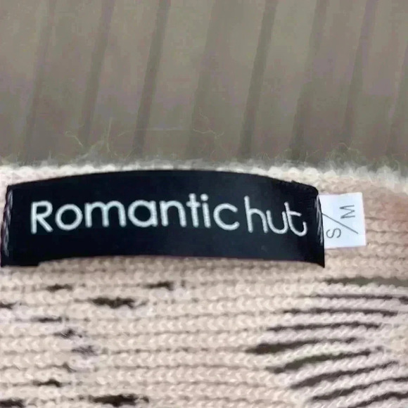 Romantic hut shawl. Beautiful. - Picture 5 of 6